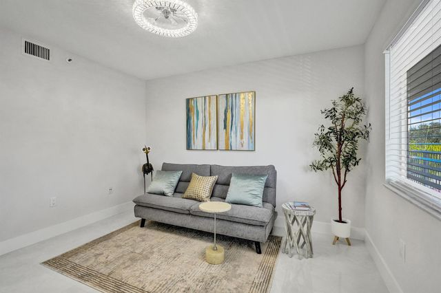 14111 Royal Vista Drive 305, Delray Beach, FL 33484