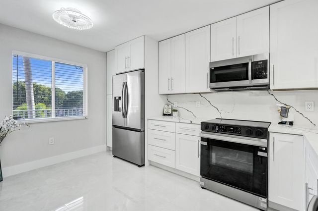 14111 Royal Vista Drive 305, Delray Beach, FL 33484