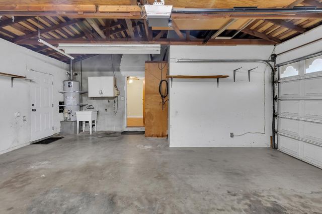 2777 Agnes Way, Merced, CA 95340