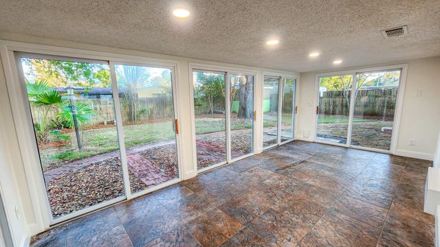 230 Lee Drive, Mary Esther, FL 32569