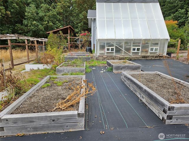 12606 Silver Drive, Anderson Island, WA 98303