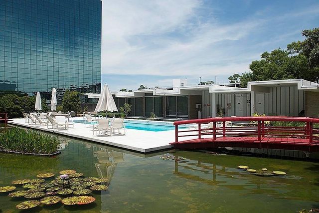 5050 Woodway Drive 2A, Houston, TX 77056