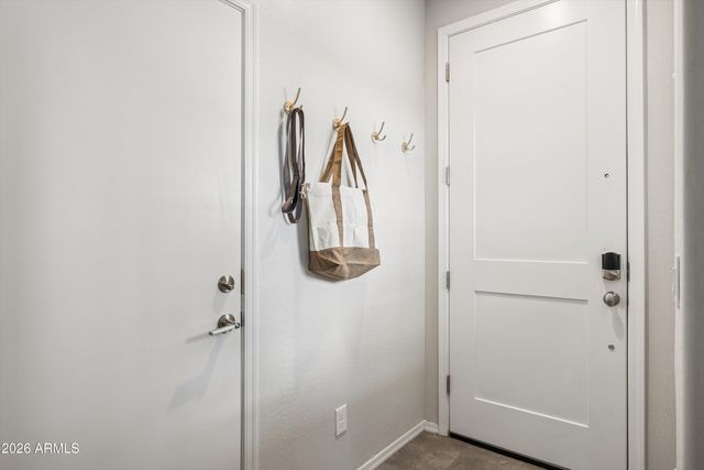 1676 E HAMPTON Lane, Gilbert, AZ 85295