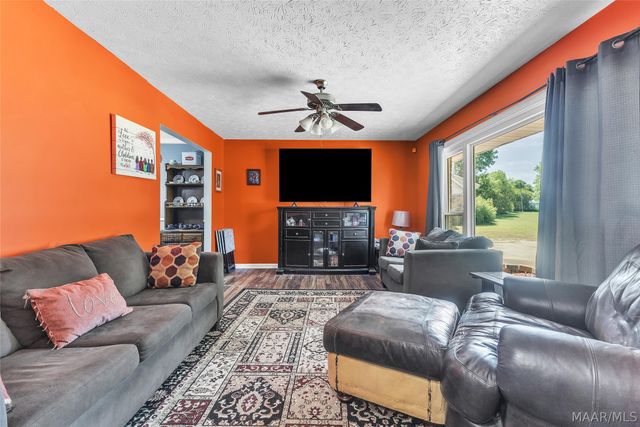 280 Daffodil Court, Millbrook, AL 36054