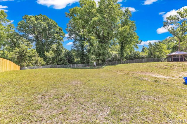 280 Daffodil Court, Millbrook, AL 36054