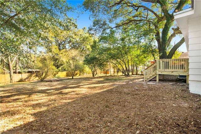 1930 Le Jeune Drive, Mobile, AL 36618