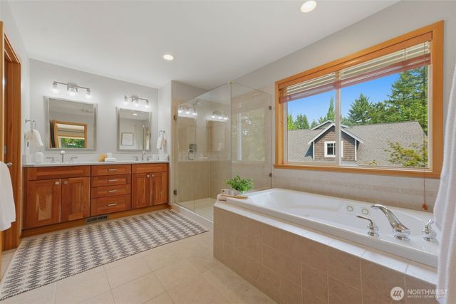 30828 157th Place SE, Kent, WA 98042