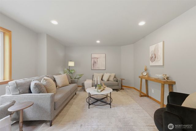 30828 157th Place SE, Kent, WA 98042