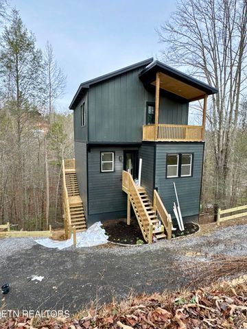 924 N Highland Drive, Gatlinburg, TN 37738