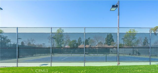 66 Orange Blossom, Irvine, CA 92618