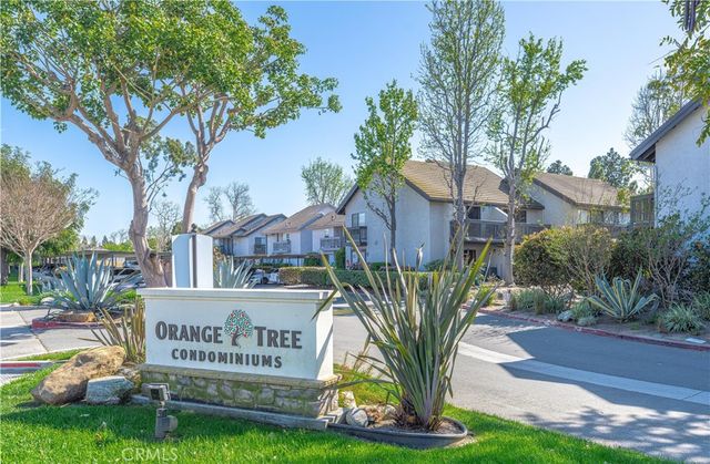 66 Orange Blossom, Irvine, CA 92618