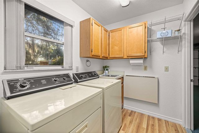 16789 SE 69TH LANE, Ocklawaha, FL 32179