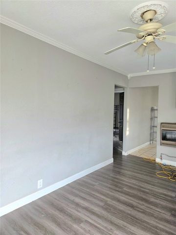 926 Maple Street, Rogers, AR 72756