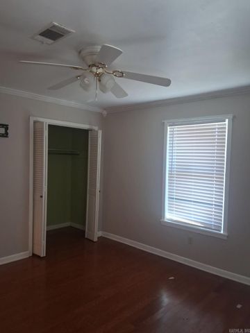 3904 Royal Forest Drive, Pine Bluff, AR 71603