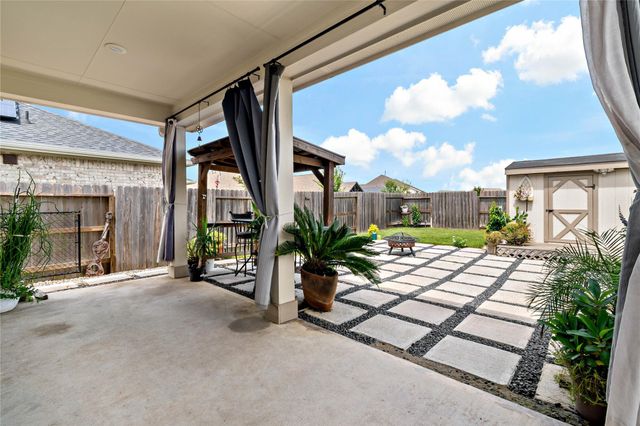 20014 Wild Horse Hollow Lane, Tomball, TX 77377