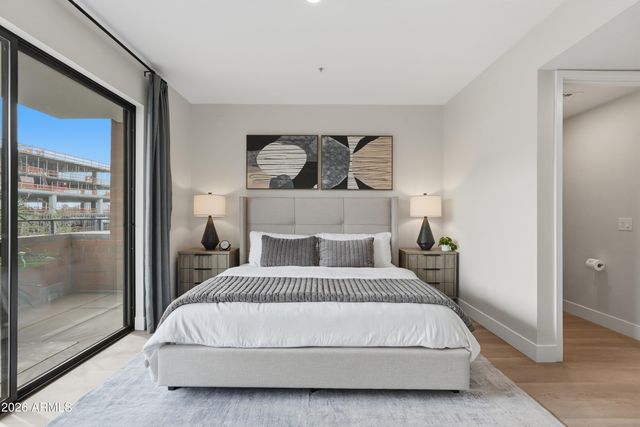 7126 E OSBORN Road 2006, Scottsdale, AZ 85251