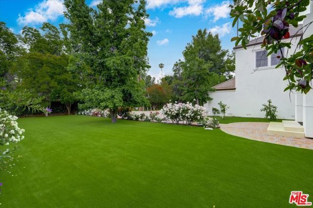 5435 Donna Avenue, Tarzana (los Angeles), CA 91356