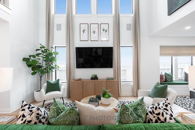 5327 Mango Bluffs Street, Manvel, TX 77578