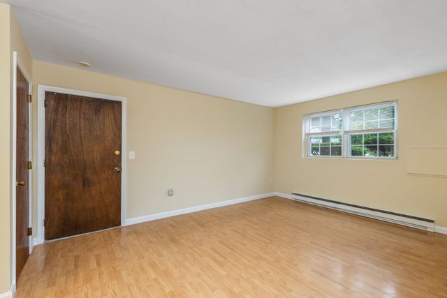 61 Storey Ave 2, Newburyport, MA 01950