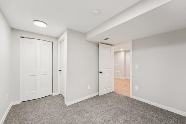 20550 Iceland Avenue, Lakeville, MN 55044