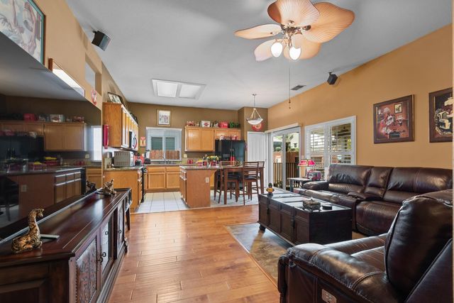 3578 W Cooper Island Road, West Sacramento, CA 95691