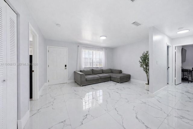 12751 SW 256th St, Homestead, FL 33032