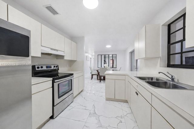 12751 SW 256th St, Homestead, FL 33032