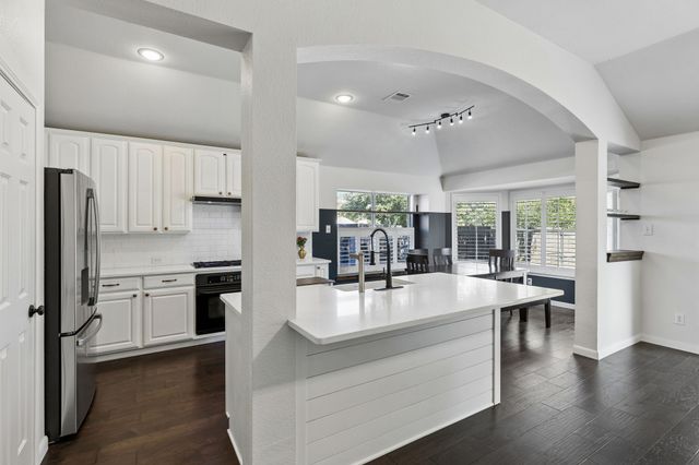1592 Mahogany Drive, Allen, TX 75002