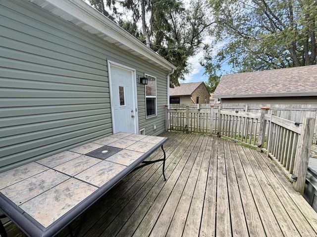 438 W Foster Street, Appleton, WI 54915