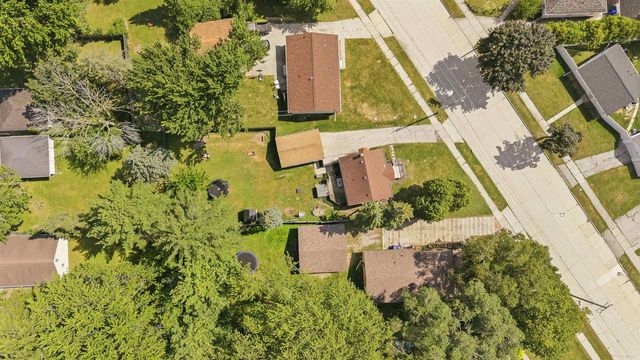438 W Foster Street, Appleton, WI 54915