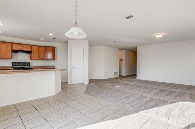 929 Glenndon Drive, Fort Worth, TX 76120
