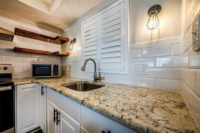 620 EDGEWATER DRIVE 103, Dunedin, FL 34698