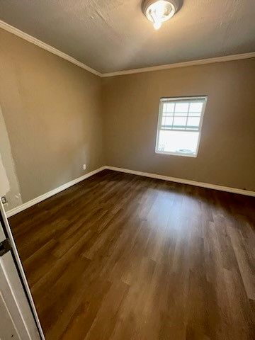 3933 Winfield Avenue, Fort Worth, TX 76109