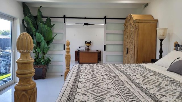 9745 SW 15th St, Miami, FL 33174