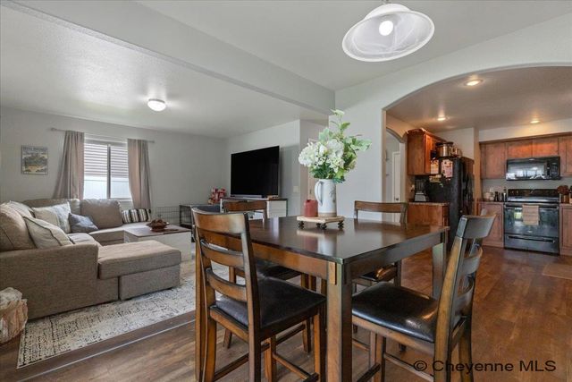 6520 KICKING HORSE CT, Cheyenne, WY 82001
