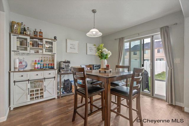 6520 KICKING HORSE CT, Cheyenne, WY 82001