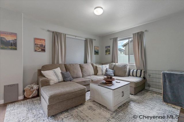 6520 KICKING HORSE CT, Cheyenne, WY 82001
