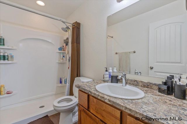 6520 KICKING HORSE CT, Cheyenne, WY 82001