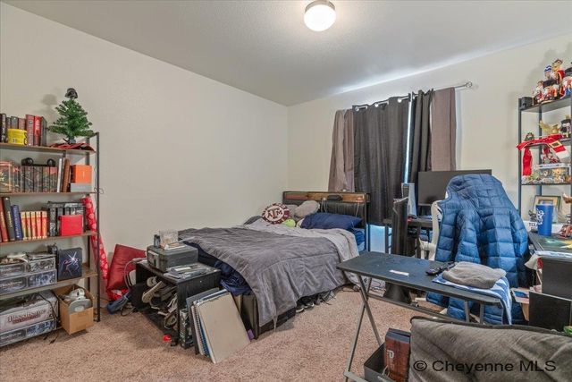 6520 KICKING HORSE CT, Cheyenne, WY 82001