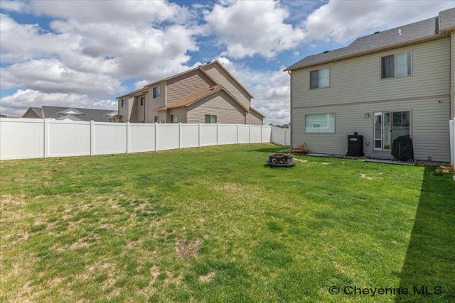 6520 KICKING HORSE CT, Cheyenne, WY 82001