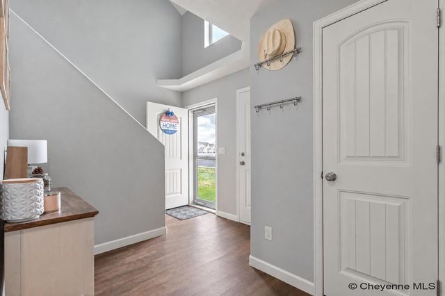 6520 KICKING HORSE CT, Cheyenne, WY 82001