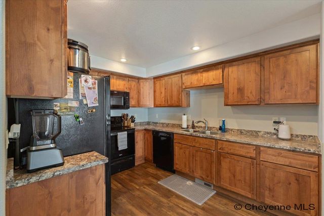 6520 KICKING HORSE CT, Cheyenne, WY 82001