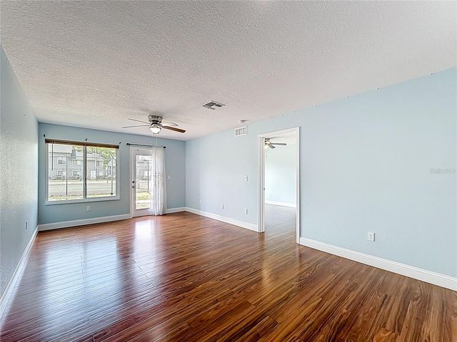 2260 GRENWICH AVENUE 2260, Orlando, FL 32817