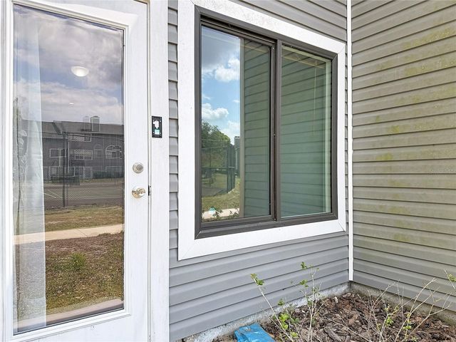 2260 GRENWICH AVENUE 2260, Orlando, FL 32817