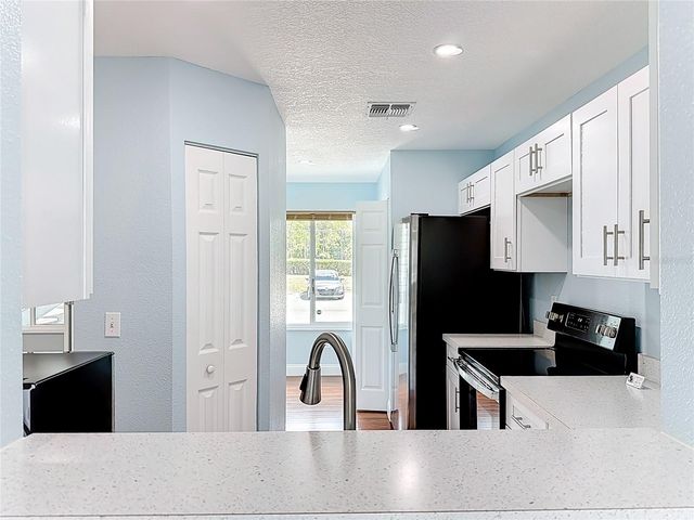 2260 GRENWICH AVENUE 2260, Orlando, FL 32817