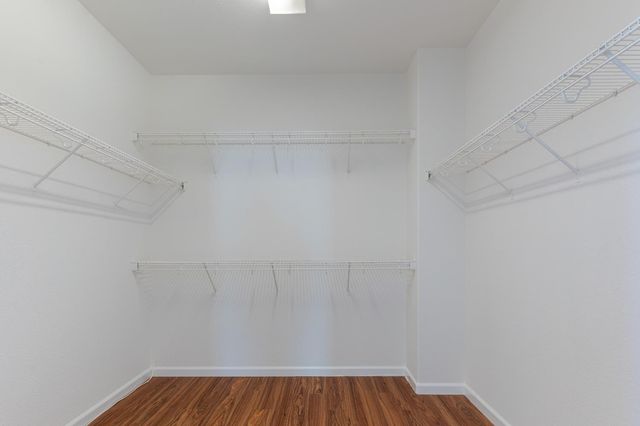 351 Danbury Pl, Lathrop, CA 95330