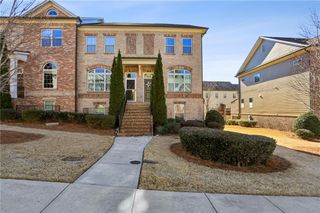 7395 Glisten Avenue, Sandy Springs, GA 30328