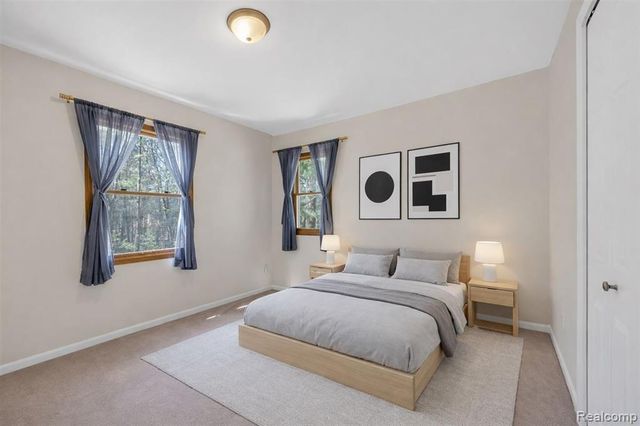 573 Nakomis Trail, Orion Twp, MI 48362