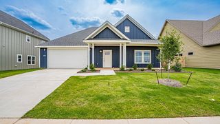 2100 Salina Circle, Granbury, TX 76048