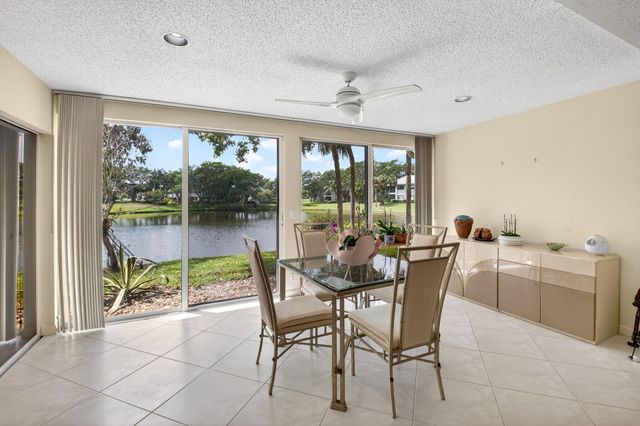 30 Eastgate Drive C, Boynton Beach, FL 33436